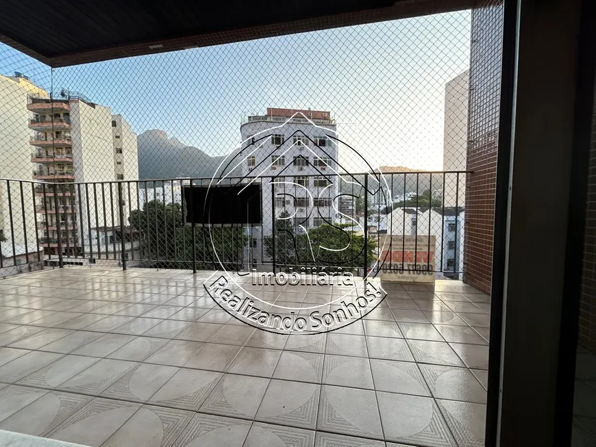 Foto 1 de Apartamento com 3 Quartos à venda, 110m² em Grajaú, Rio de Janeiro