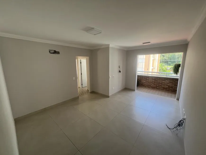 Foto 1 de Apartamento com 3 Quartos para alugar, 82m² em Córrego Grande, Florianópolis