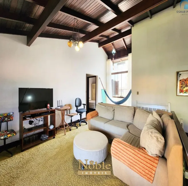 Foto 1 de Casa com 5 Quartos à venda, 280m² em Praia Grande, Torres