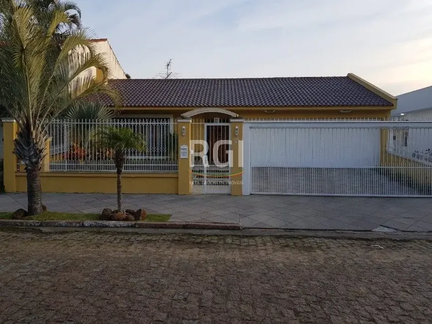 Foto 1 de Casa com 3 Quartos à venda, 301m² em Ipanema, Porto Alegre