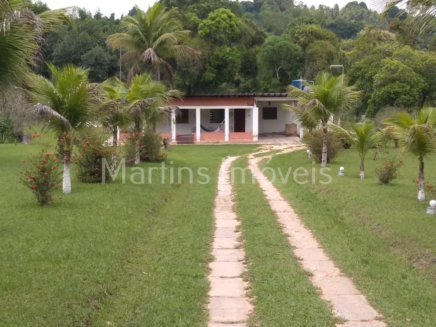 Foto 1 de Fazenda/Sítio com 3 Quartos à venda, 4000m² em Centro sambaetiba, Itaboraí