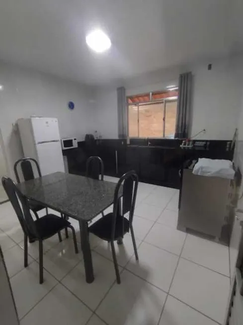 Foto 1 de Casa com 3 Quartos à venda, 100m² em São Judas Tadeu, Juiz de Fora