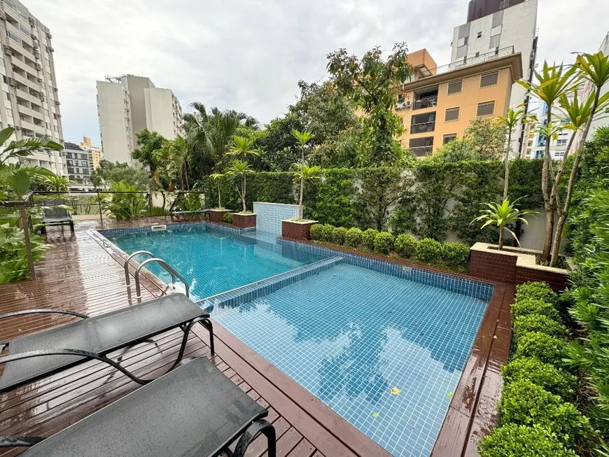 Foto 1 de Apartamento com 3 Quartos à venda, 93m² em Centro, Florianópolis