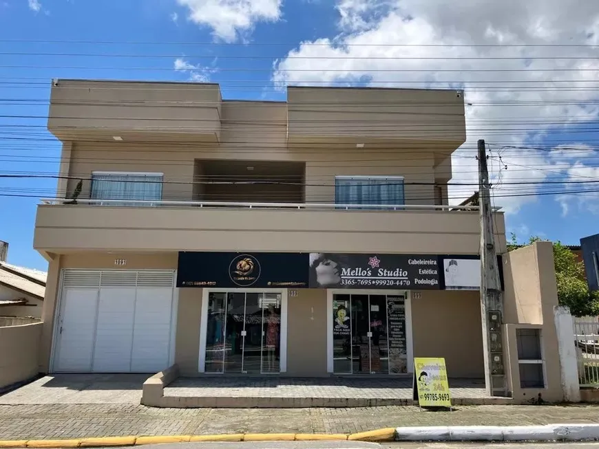 Foto 1 de Prédio Comercial com 3 Quartos à venda, 356m² em Areias, Camboriú