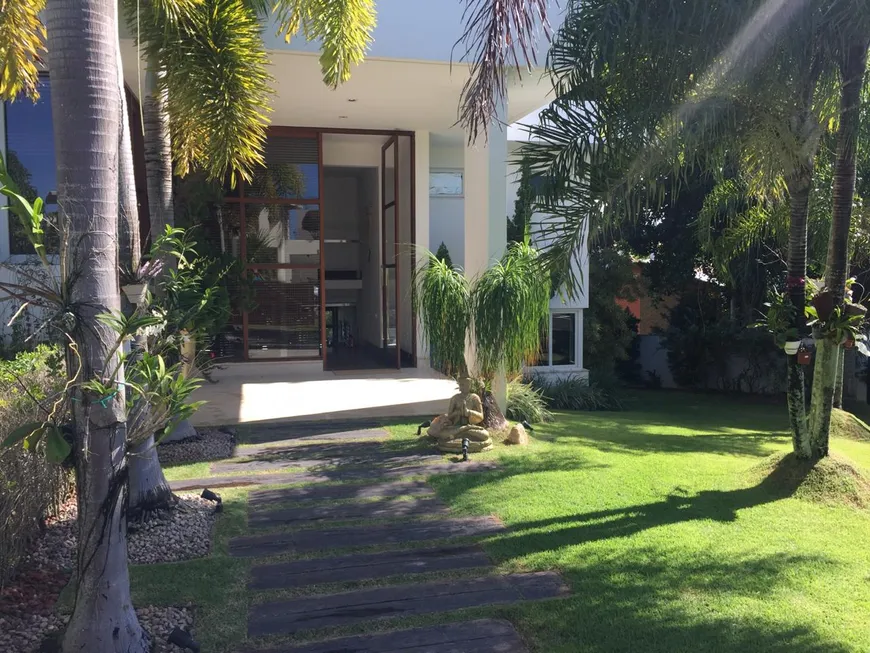 Foto 1 de Casa com 5 Quartos à venda, 750m² em Piatã, Salvador