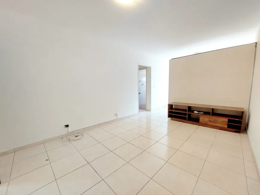 Foto 1 de Apartamento com 1 Quarto para alugar, 40m² em Santa Cecília, São Paulo