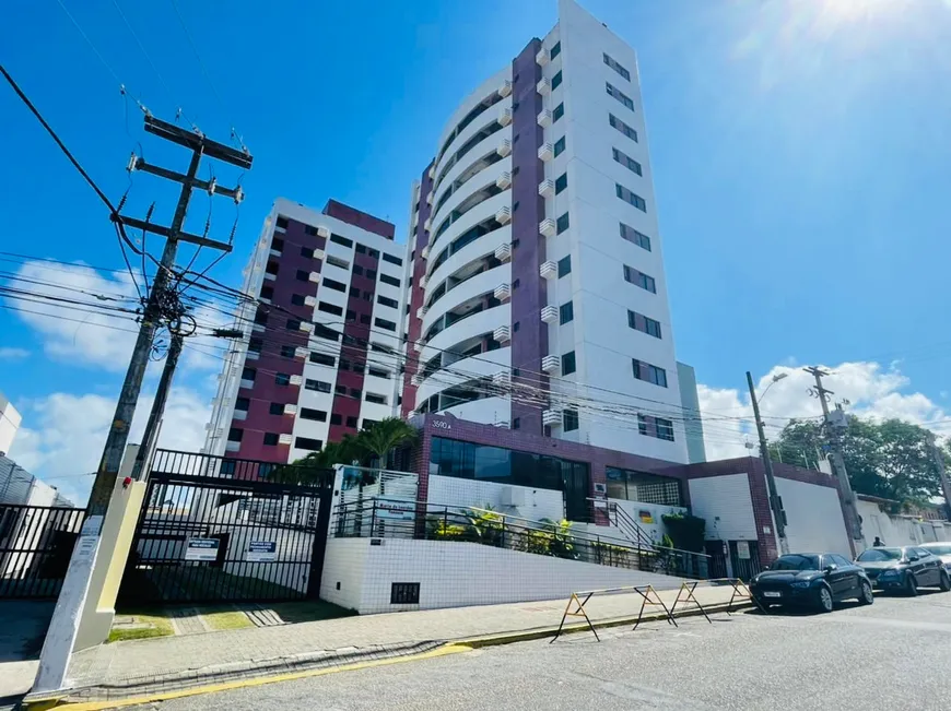 Foto 1 de Apartamento com 3 Quartos à venda, 98m² em Lagoa Nova, Natal