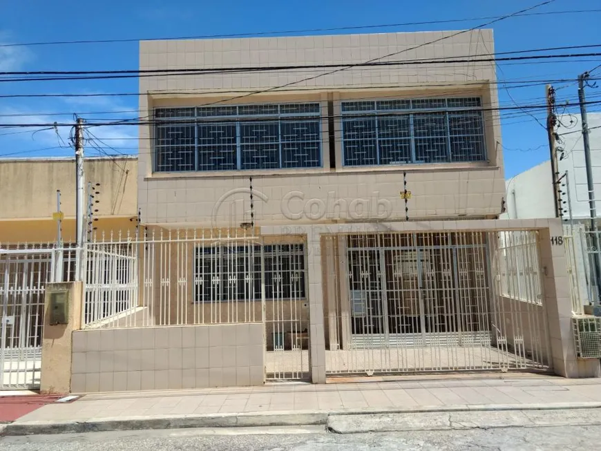 Foto 1 de Casa com 5 Quartos à venda, 240m² em Treze de Julho, Aracaju