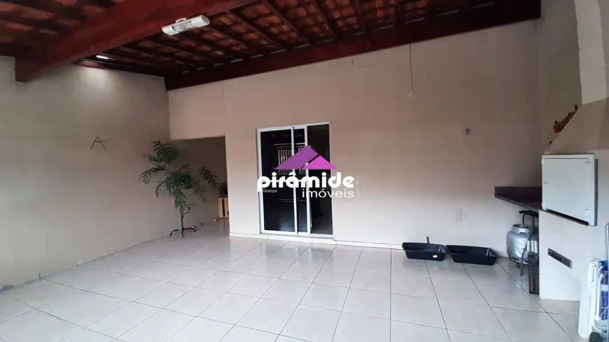 Foto 1 de Casa com 3 Quartos à venda, 150m² em Jardim Santa Júlia, São José dos Campos