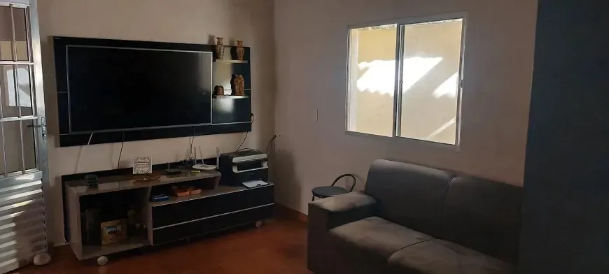 Foto 1 de Casa com 4 Quartos à venda, 200m² em Itaquera, São Paulo