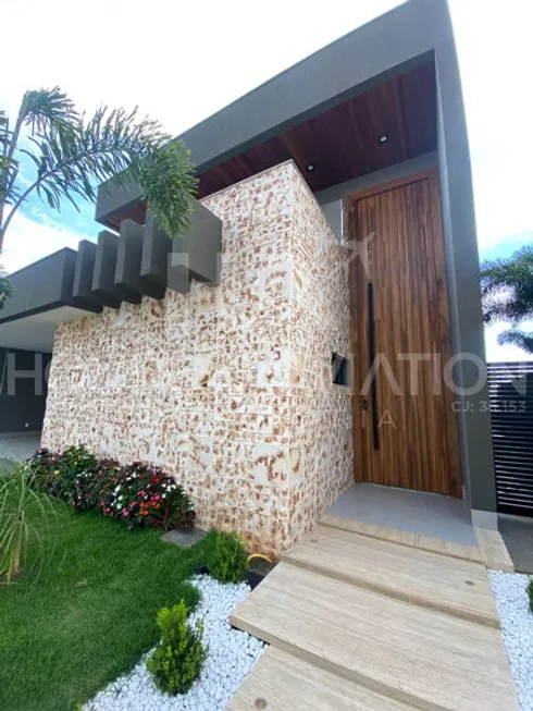 Foto 1 de Casa de Condomínio com 4 Quartos à venda, 233m² em PORTAL DO SOL GREEN, Goiânia