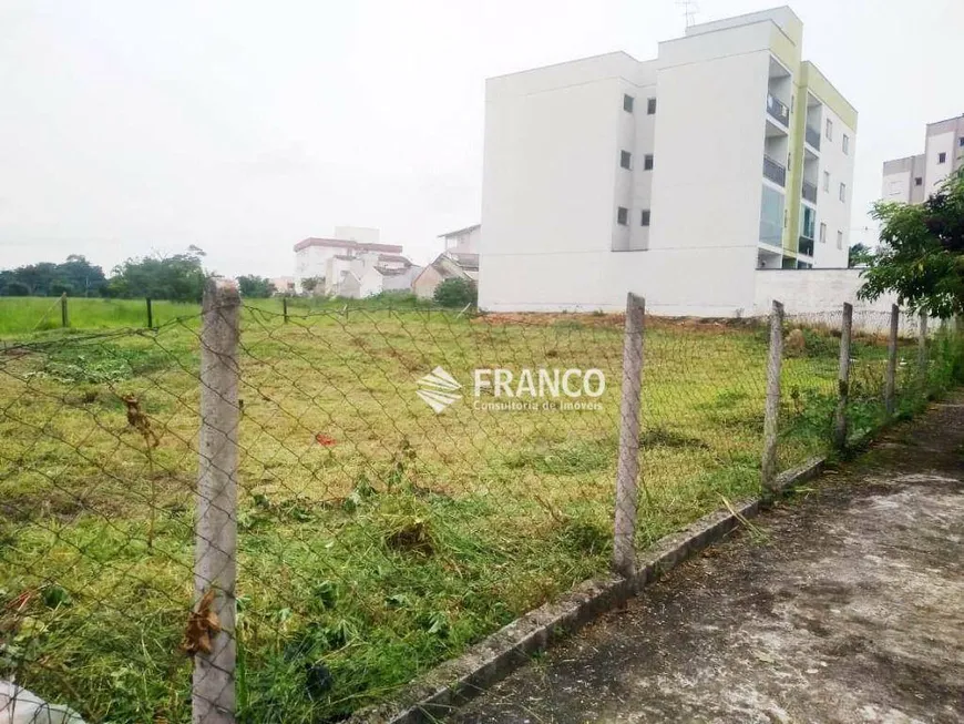 Foto 1 de Lote/Terreno à venda, 300m² em Residencial Portal da Mantiqueira, Taubaté