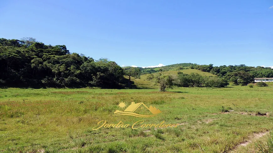 Foto 1 de Fazenda/Sítio com 3 Quartos à venda, 250000m² em Zona Rural, Cachoeiras de Macacu