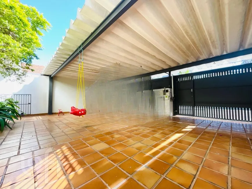 Foto 1 de Casa com 4 Quartos à venda, 300m² em Itaim Bibi, São Paulo