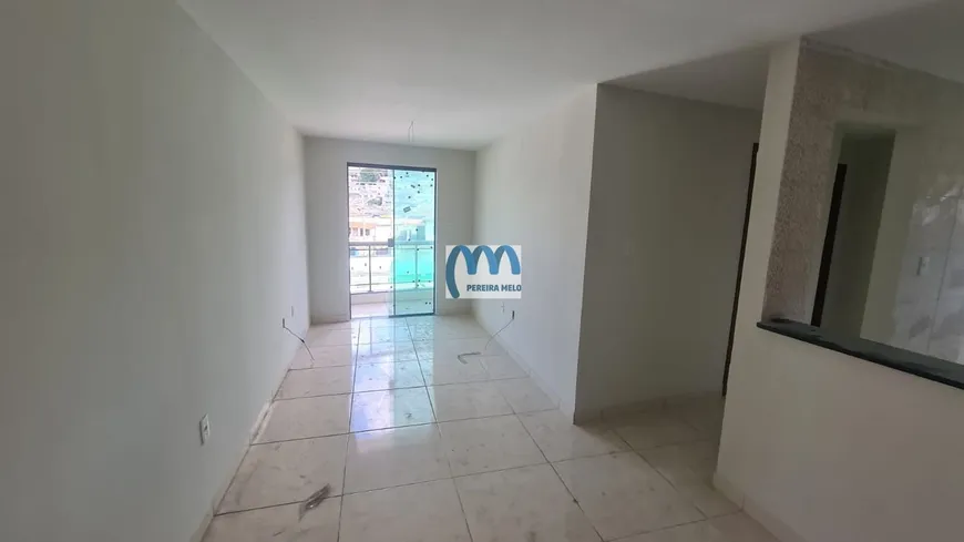 Foto 1 de Apartamento com 1 Quarto à venda, 47m² em Antonina, São Gonçalo