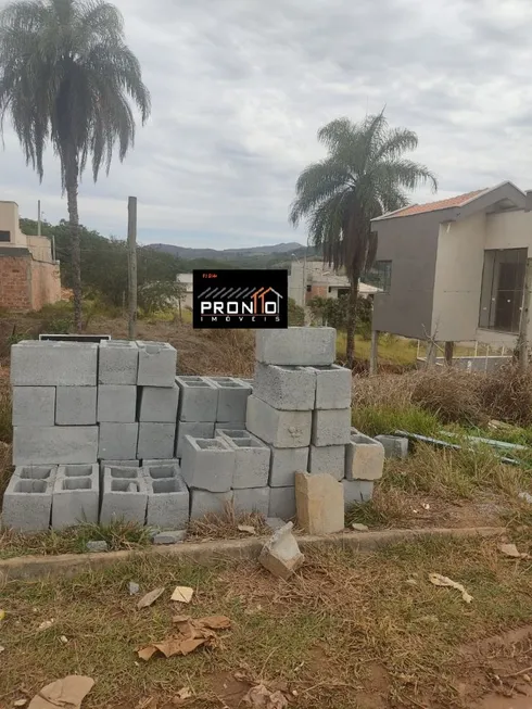 Foto 1 de Lote/Terreno à venda, 301m² em Cidade Verde, São João Del Rei