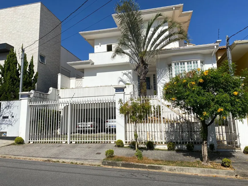 Foto 1 de Imóvel Comercial com 4 Quartos à venda, 357m² em Jardim Paqueta, Belo Horizonte