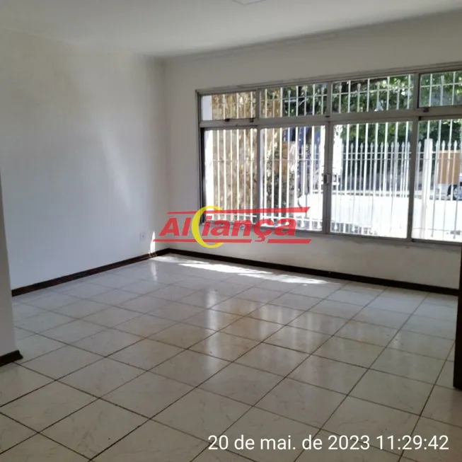 Foto 1 de Casa com 4 Quartos para alugar, 350m² em Vila Augusta, Guarulhos