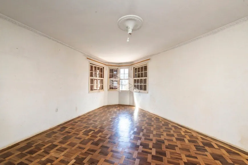 Foto 1 de Apartamento com 3 Quartos à venda, 110m² em Petrópolis, Porto Alegre