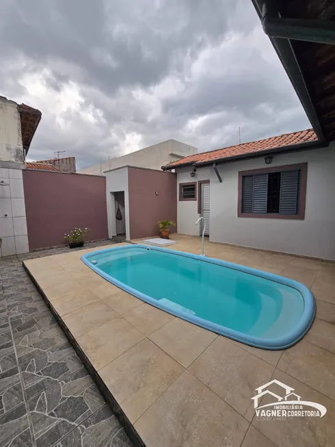 Foto 1 de Casa com 4 Quartos à venda, 215m² em Vila Nunes, Lorena