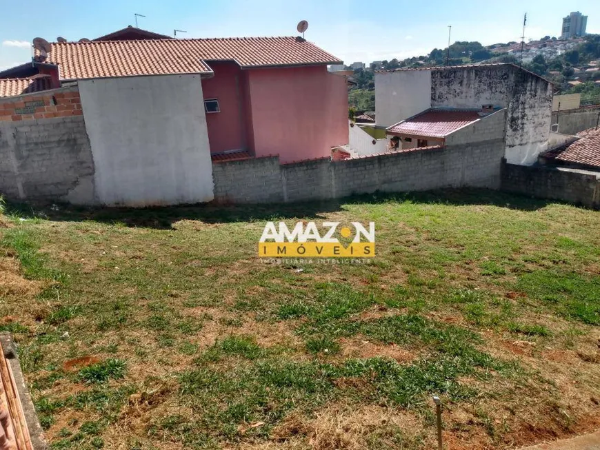 Foto 1 de Lote/Terreno à venda, 250m² em São Gonçalo, Taubaté