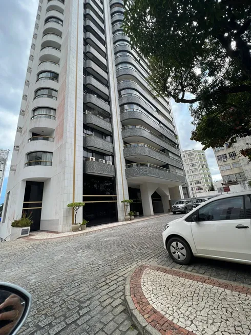 Foto 1 de Apartamento com 4 Quartos à venda, 340m² em Graça, Salvador