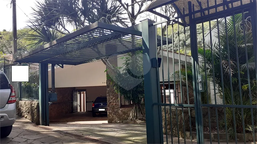 Foto 1 de Sobrado com 3 Quartos para venda ou aluguel, 280m² em Petrópolis, Porto Alegre