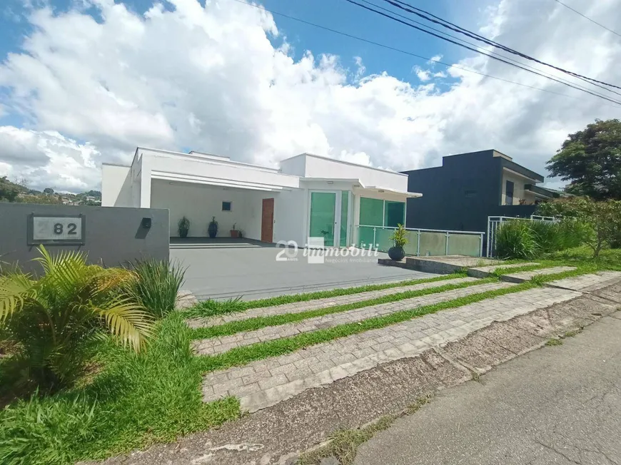 Foto 1 de Casa de Condomínio com 3 Quartos para venda ou aluguel, 321m² em Golf Garden, Carapicuíba