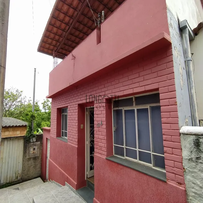 Foto 1 de Casa com 3 Quartos à venda, 137m² em Bonfim, São João Del Rei