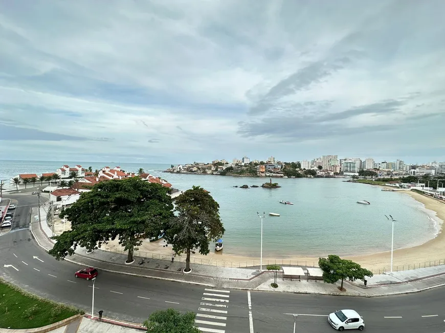 Foto 1 de Apartamento com 4 Quartos à venda, 135m² em Muquiçaba, Guarapari