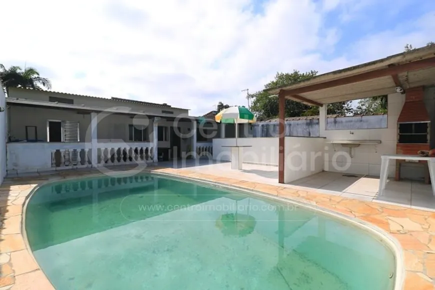Foto 1 de Casa com 5 Quartos à venda, 210m² em Jardim Ribamar, Peruíbe