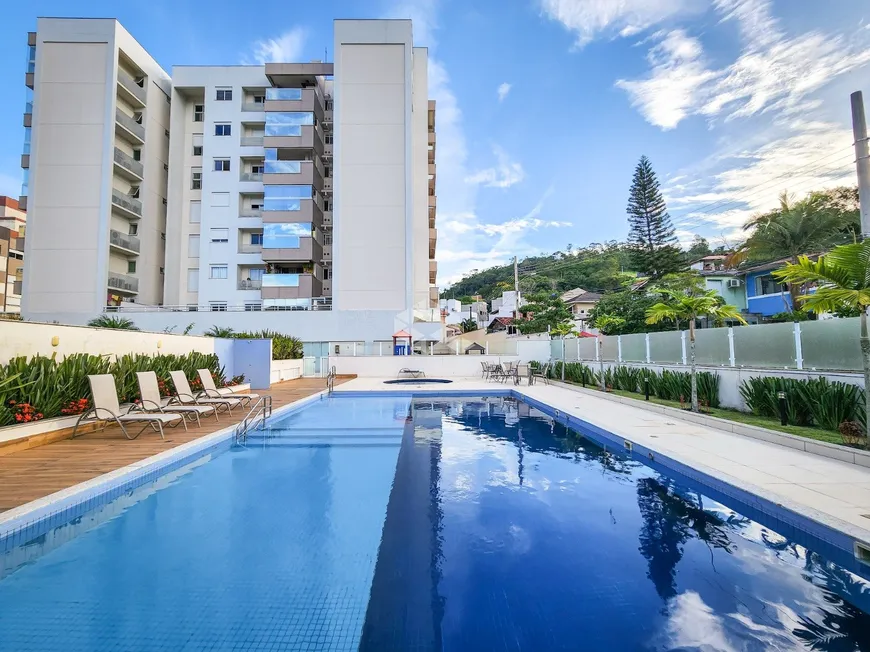 Foto 1 de Apartamento com 4 Quartos à venda, 109m² em Córrego Grande, Florianópolis