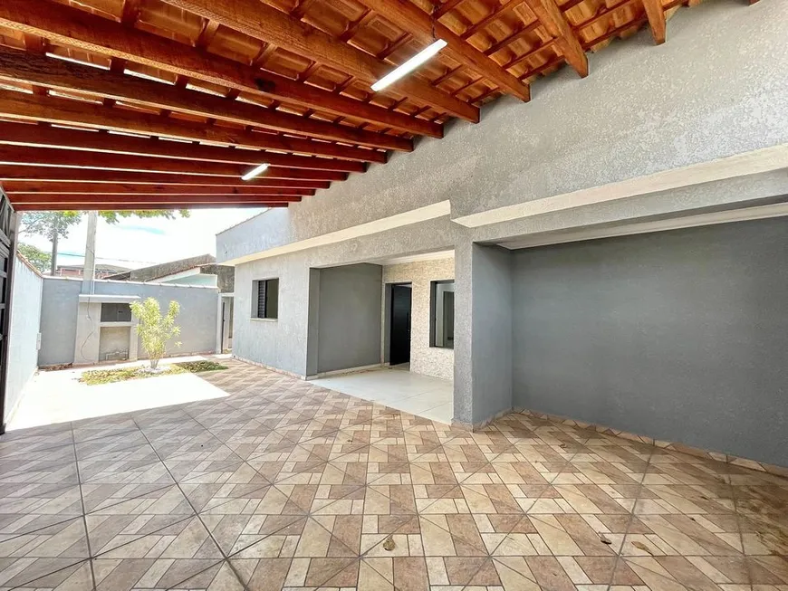 Foto 1 de Casa com 3 Quartos à venda, 130m² em Nova Cerejeiras, Atibaia