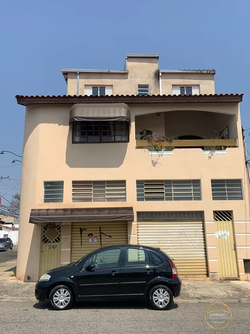 Foto 1 de Sobrado com 3 Quartos à venda, 400m² em Conjunto Habitacional Julio de Mesquita Filho, Sorocaba