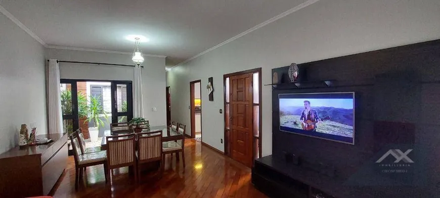 Foto 1 de Casa com 3 Quartos à venda, 160m² em Parque Júlio Nóbrega, Bauru