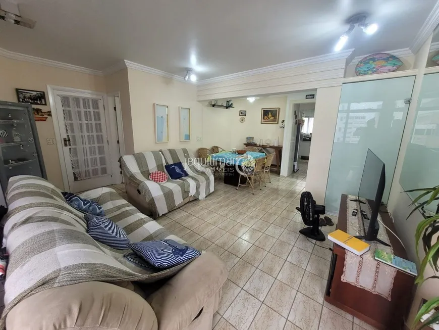 Foto 1 de Apartamento com 3 Quartos à venda, 120m² em Jardim Astúrias, Guarujá