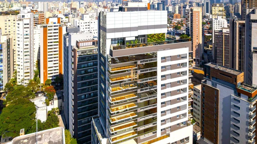 Foto 1 de Apartamento com 3 Quartos à venda, 141m² em Moema, São Paulo