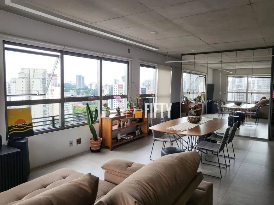 Foto 1 de Apartamento com 1 Quarto para alugar, 100m² em Brooklin, São Paulo