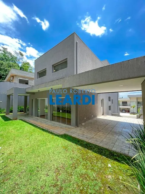 Foto 1 de Casa de Condomínio com 5 Quartos à venda, 370m² em Alphaville, Santana de Parnaíba