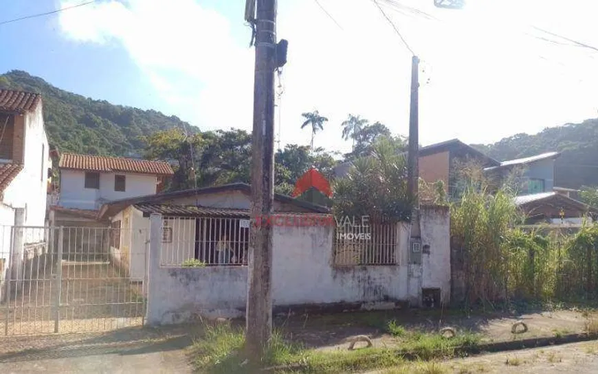 Foto 1 de Casa com 2 Quartos à venda, 110m² em Massaguaçu, Caraguatatuba