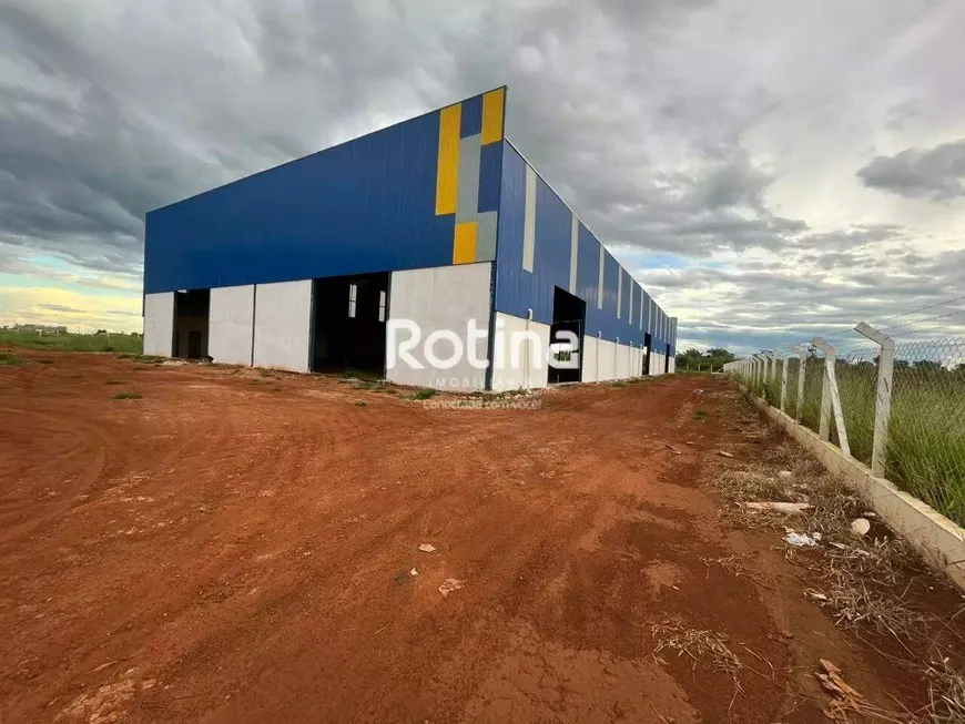 Foto 1 de Galpão/Depósito/Armazém para alugar, 2600m² em Loteamento Centro Empresarial Leste III, Uberlândia