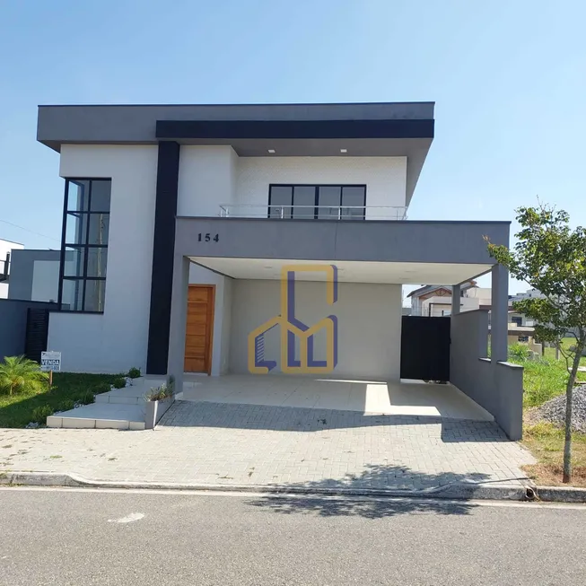 Foto 1 de Sobrado com 4 Quartos para venda ou aluguel, 220m² em Loteamento Floresta, São José dos Campos