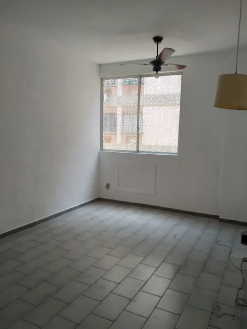 Foto 1 de Apartamento com 2 Quartos à venda, 53m² em Santa Rosa, Niterói