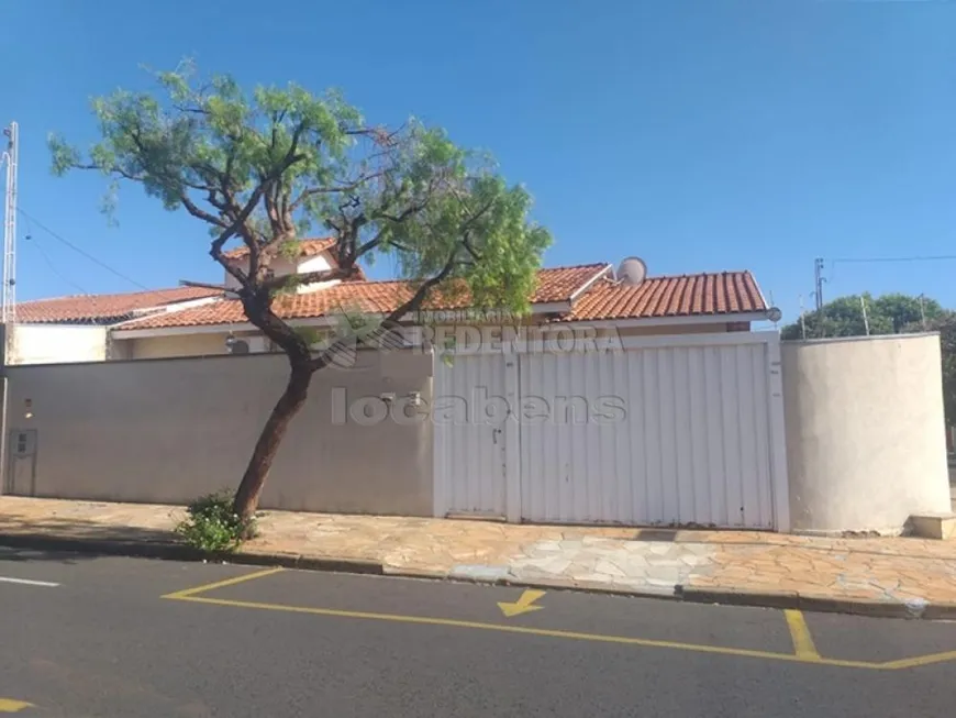 Foto 1 de Casa com 3 Quartos à venda, 138m² em Jardim Nazareth, São José do Rio Preto