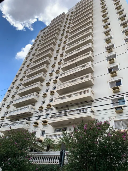 Foto 1 de Apartamento com 3 Quartos à venda, 244m² em Centro, Piracicaba
