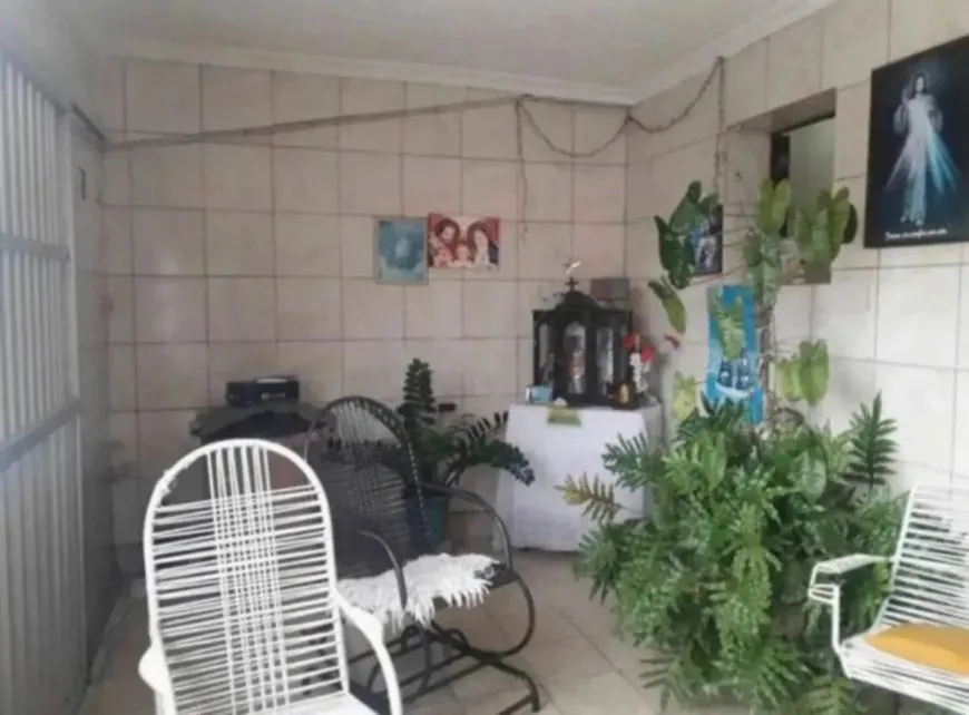 Foto 1 de Casa com 2 Quartos à venda, 50m² em Canabrava, Salvador