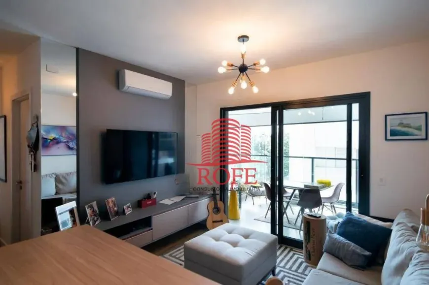 Foto 1 de Apartamento com 2 Quartos à venda, 62m² em Campo Belo, São Paulo