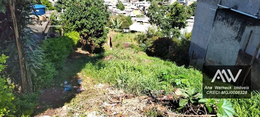 Foto 1 de Lote/Terreno à venda, 600m² em Jardim Natal, Juiz de Fora