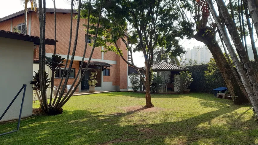 Foto 1 de Sobrado com 3 Quartos à venda, 300m² em Jardim Jussara, São Paulo