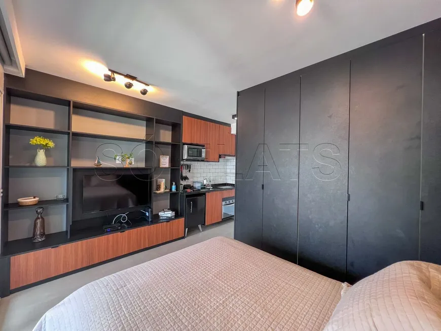 Foto 1 de Apartamento com 1 Quarto para alugar, 26m² em Campo Belo, São Paulo